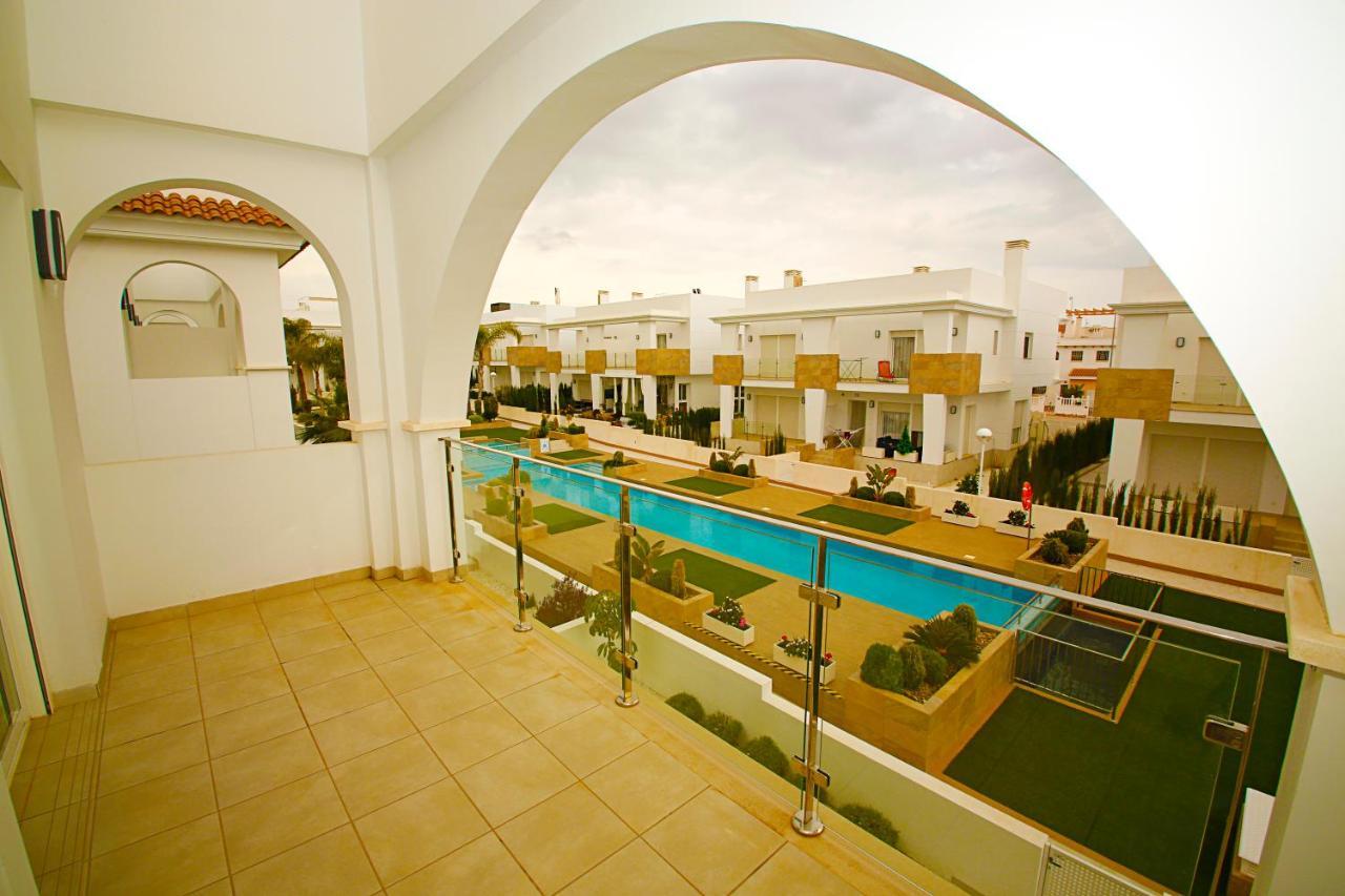 Luxury Bungalow Allegra 43 With Ac And Pool Ciudad Quesada Exterior foto